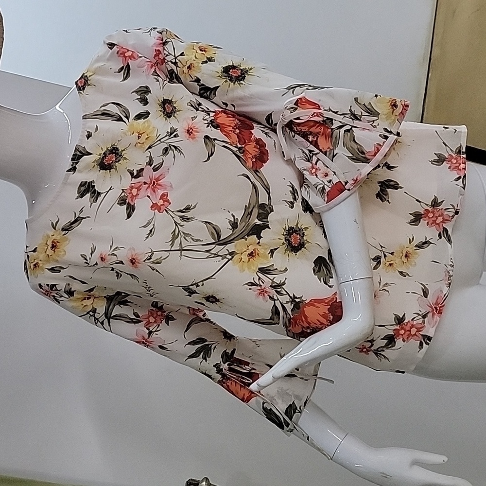 Lightweight Boho Floral Printed 3/4 Sleeve Blouse Size Large